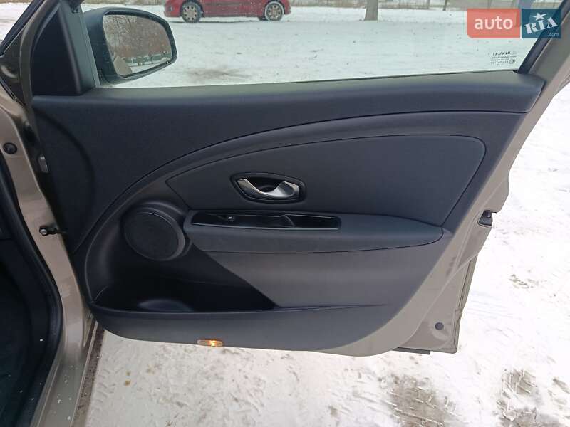 Универсал Renault Megane 2010 в Полтаве