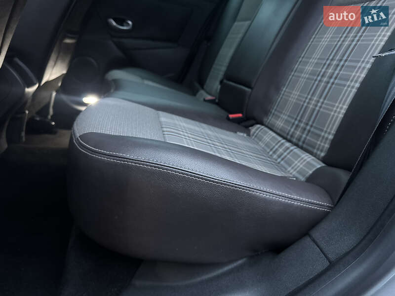 Универсал Renault Megane 2012 в Виннице фото 46 Универсал Renault Megane 2012 в Виннице