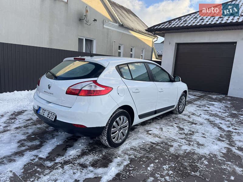 Хетчбек Renault Megane 2011 в Радивиліві фото 9 Хетчбек Renault Megane 2011 в Радивиліві