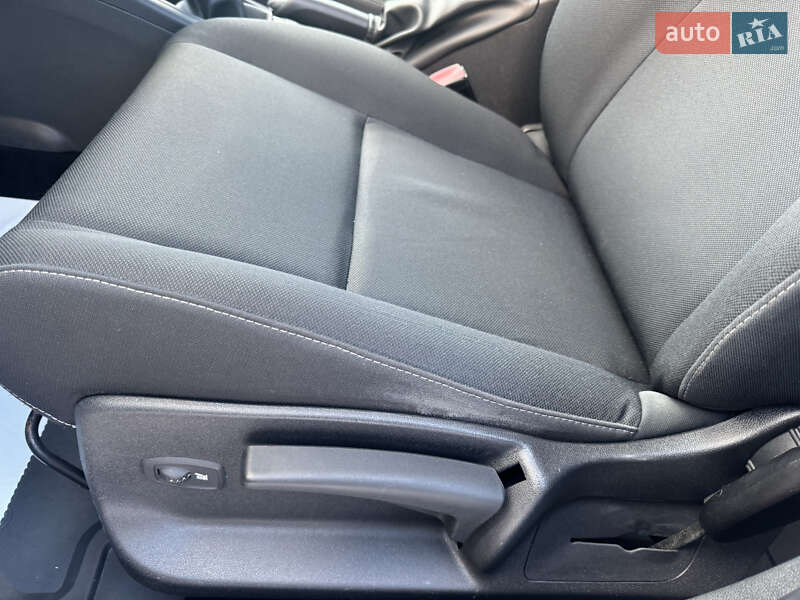 Хетчбек Renault Megane 2011 в Радивиліві фото 41 Хетчбек Renault Megane 2011 в Радивиліві