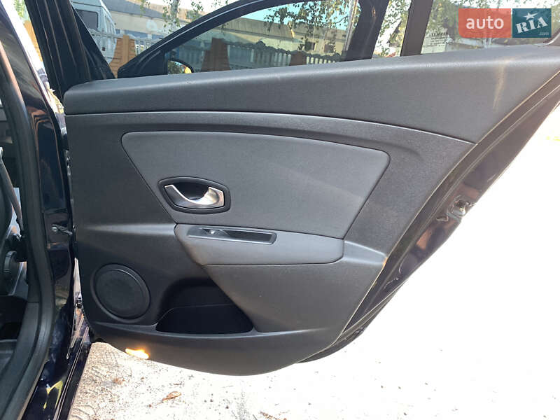 Універсал Renault Megane 2010 в Красилові фото 25 Універсал Renault Megane 2010 в Красилові