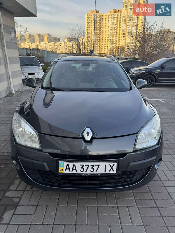 Універсал Renault Megane 2011 в Києві фото 9 Універсал Renault Megane 2011 в Києві