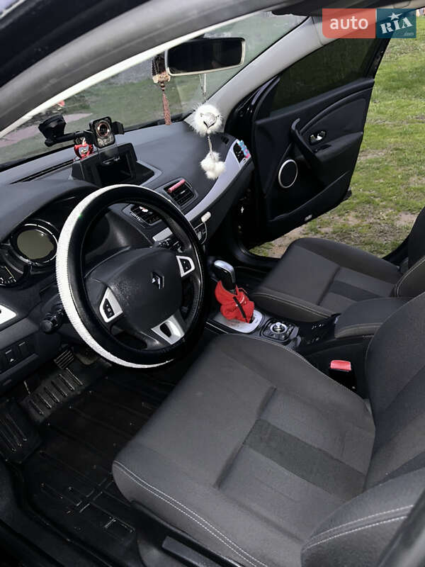 Renault Megane 2011 Renault Megane 2011