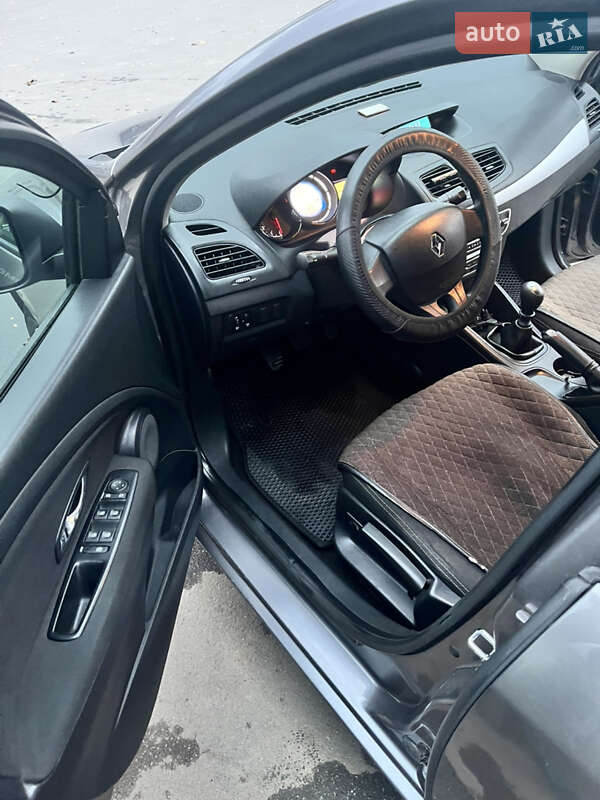 Хетчбек Renault Megane 2014 в Бару