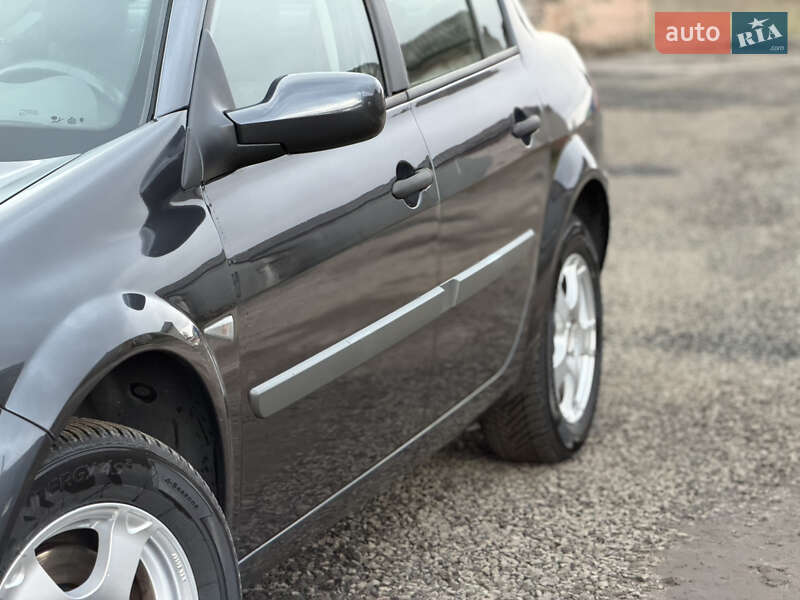 Седан Renault Megane 2009 в Камне-Каширском