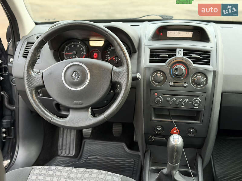 Седан Renault Megane 2009 в Камне-Каширском