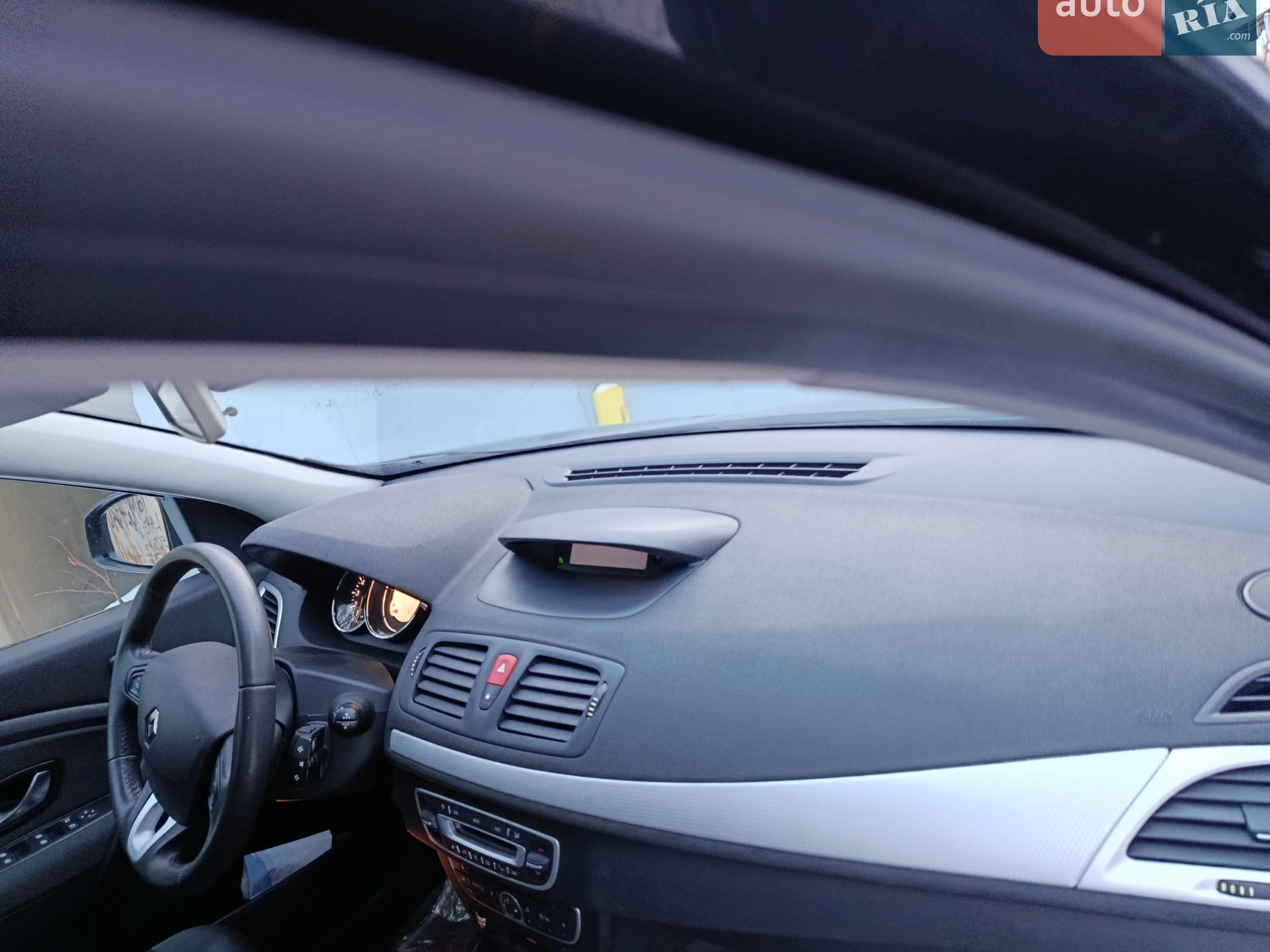 2011 Renault Megane - мініатюра 38