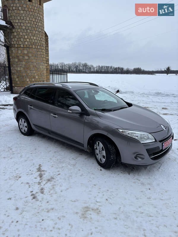 Универсал Renault Megane 2010 в Полтаве