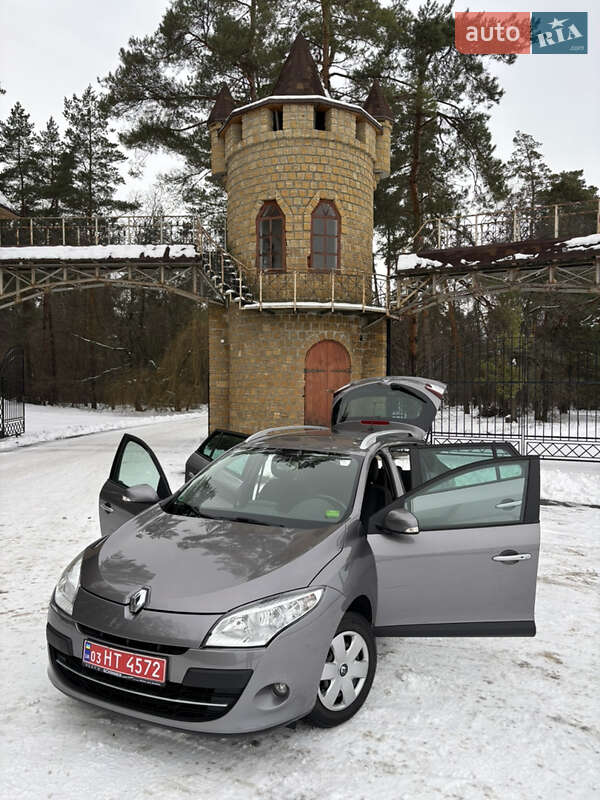 Универсал Renault Megane 2010 в Полтаве