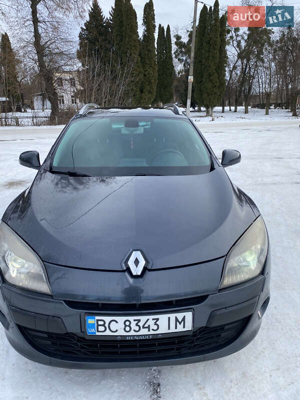 Універсал Renault Megane 2010 в Львові фото 2 Універсал Renault Megane 2010 в Львові