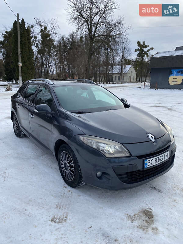 Універсал Renault Megane 2010 в Львові фото 18 Універсал Renault Megane 2010 в Львові