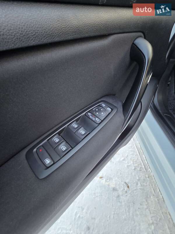 Універсал Renault Megane 2018 в Шумську