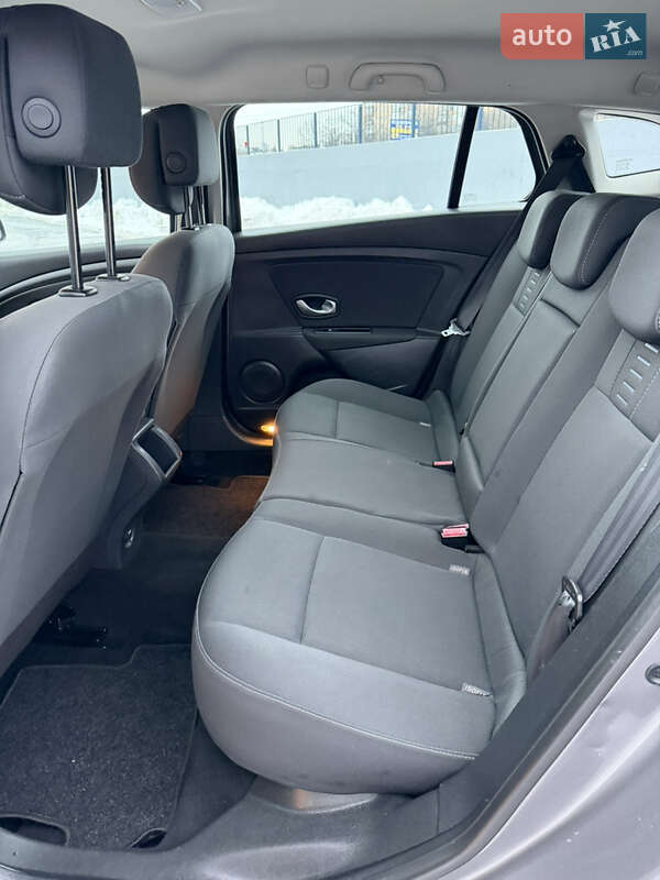 Універсал Renault Megane 2010 в Полтаві фото 93 Універсал Renault Megane 2010 в Полтаві