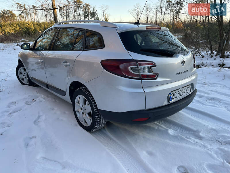 Універсал Renault Megane 2011 в Жовкві