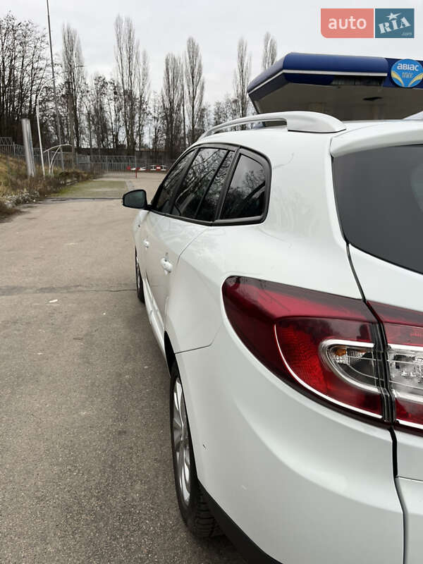 Універсал Renault Megane 2015 в Житомирі фото 12 Універсал Renault Megane 2015 в Житомирі