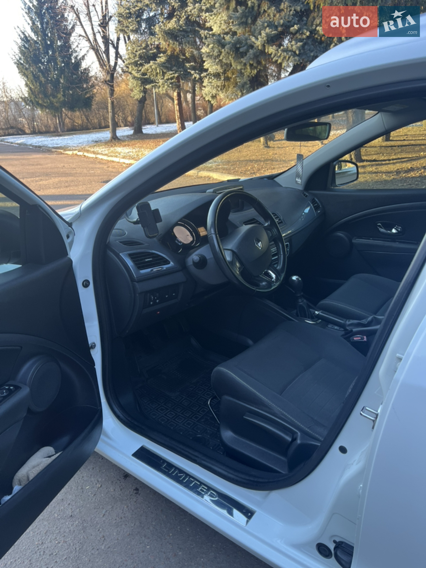 2015 Renault Megane - мініатюра 16