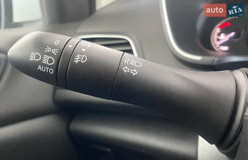Универсал Renault Megane 2017 в Львове фото 12 Универсал Renault Megane 2017 в Львове