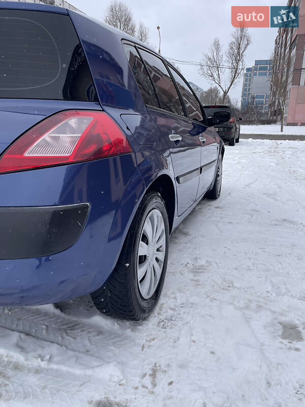 Хэтчбек Renault Megane 2004 в Каменском фото 5 Хэтчбек Renault Megane 2004 в Каменском