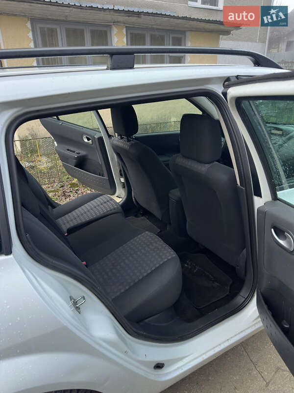 Універсал Renault Megane 2009 в Збаражі фото 14 Універсал Renault Megane 2009 в Збаражі