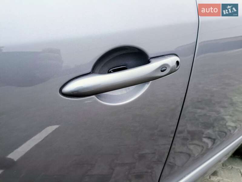 Хэтчбек Renault Megane 2012 в Дубно фото 10 Хэтчбек Renault Megane 2012 в Дубно