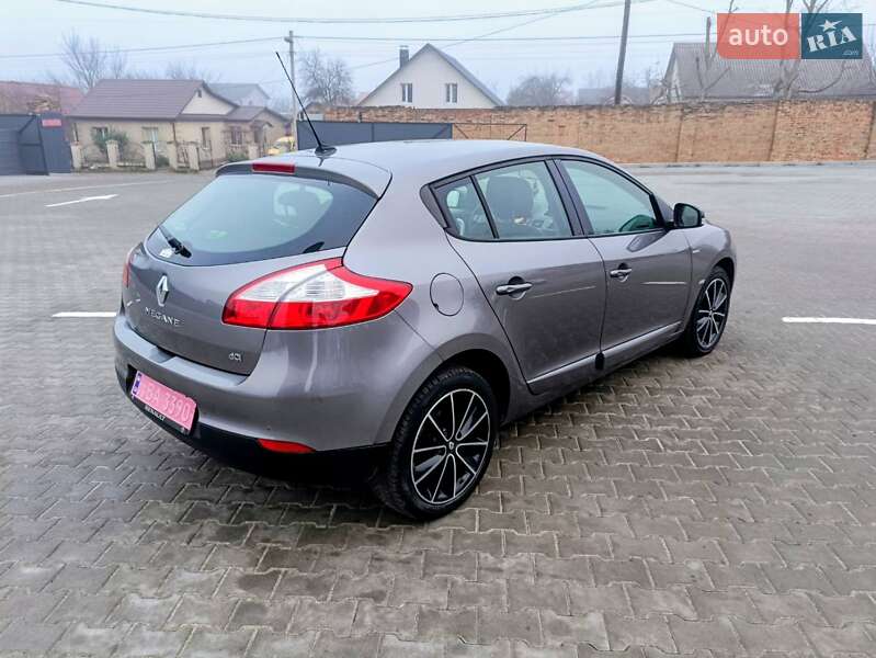 Хэтчбек Renault Megane 2012 в Дубно фото 12 Хэтчбек Renault Megane 2012 в Дубно