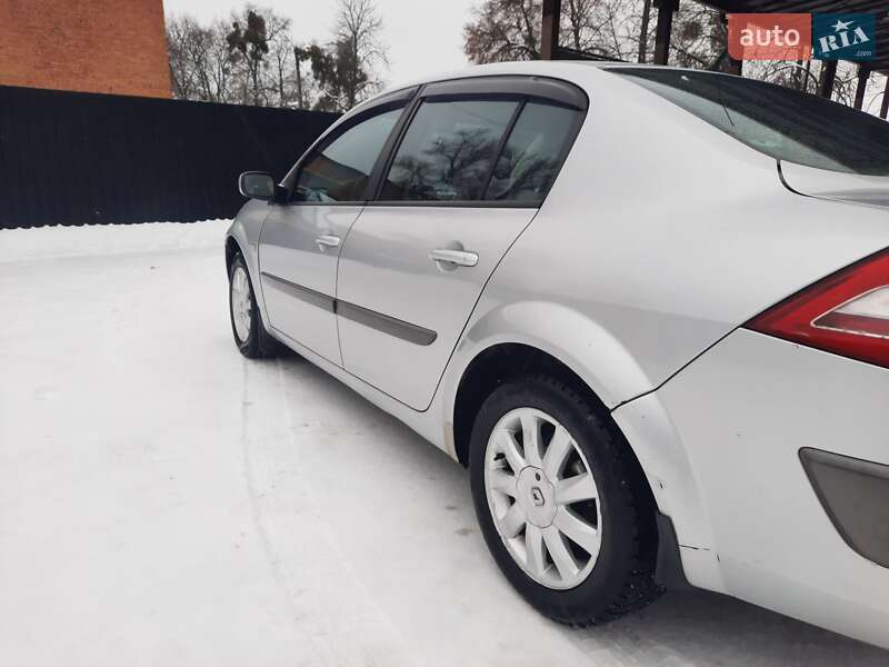 Седан Renault Megane 2006 в Лубнах