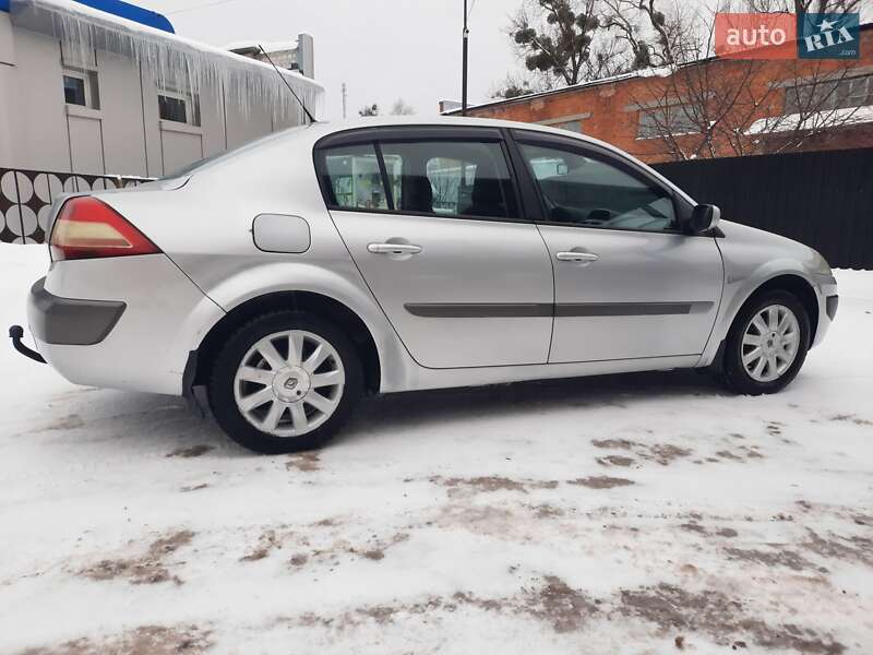 Седан Renault Megane 2006 в Лубнах