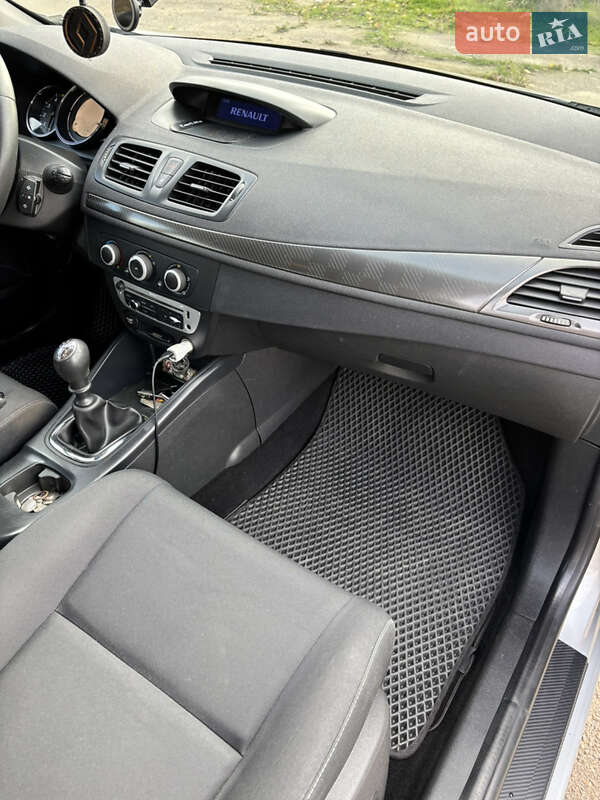 Универсал Renault Megane 2012 в Николаеве фото 11 Универсал Renault Megane 2012 в Николаеве