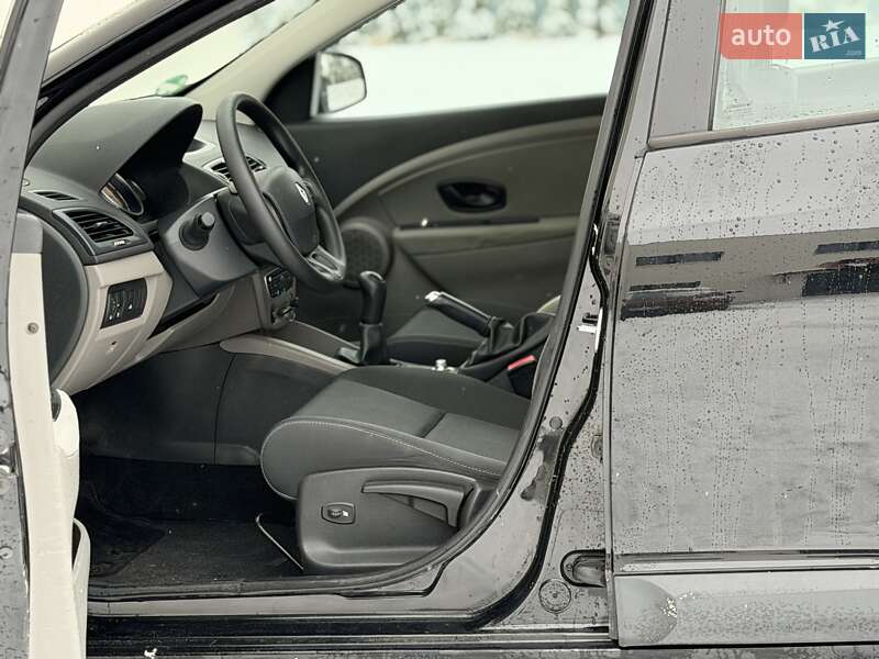 Хэтчбек Renault Megane 2012 в Луцке