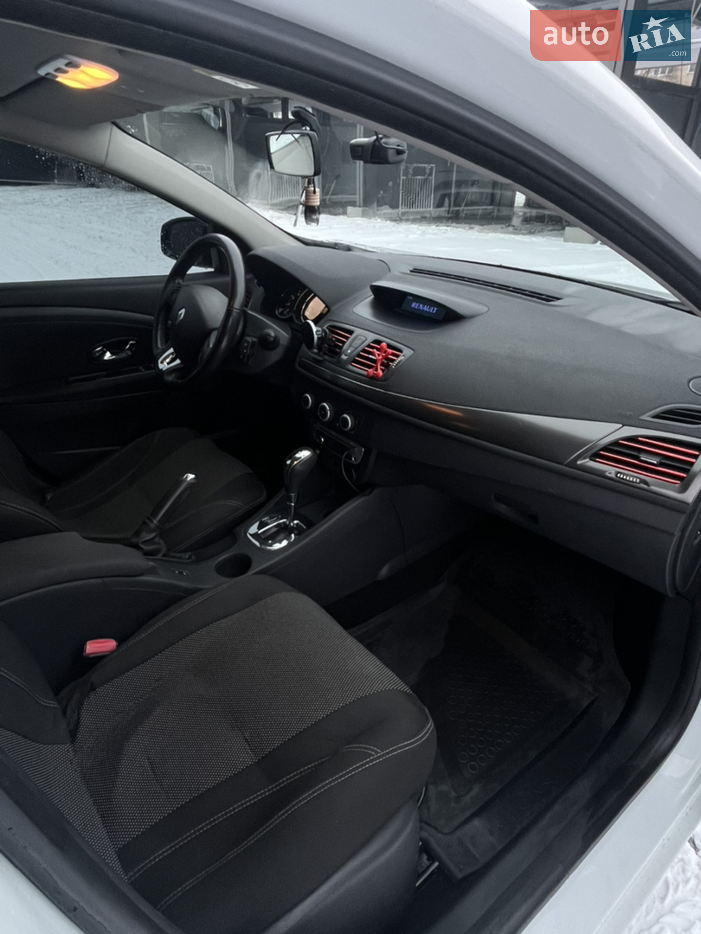 2016 Renault Megane - мініатюра 11