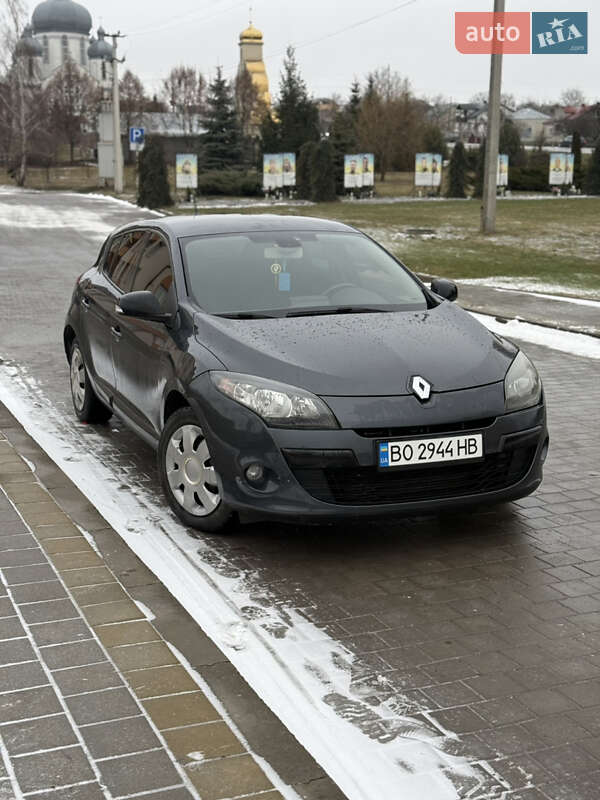 Хэтчбек Renault Megane 2011 в Тернополе