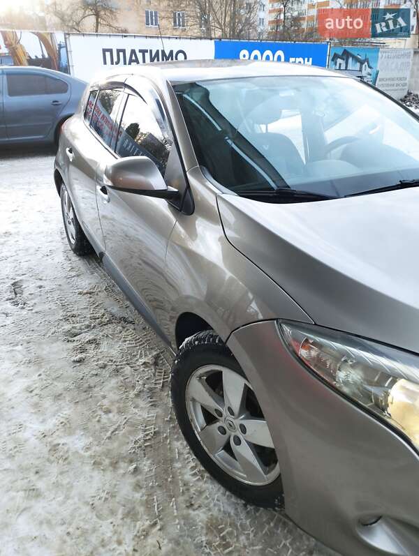 Хэтчбек Renault Megane 2010 в Хмельницком фото 3 Хэтчбек Renault Megane 2010 в Хмельницком