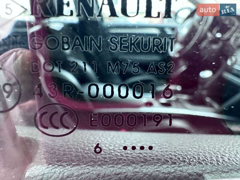 Хэтчбек Renault Megane 2017 в Львове фото 3 Хэтчбек Renault Megane 2017 в Львове