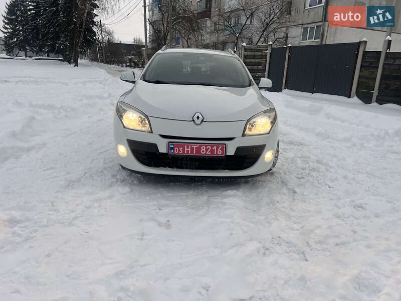 Универсал Renault Megane 2011 в Киверцах