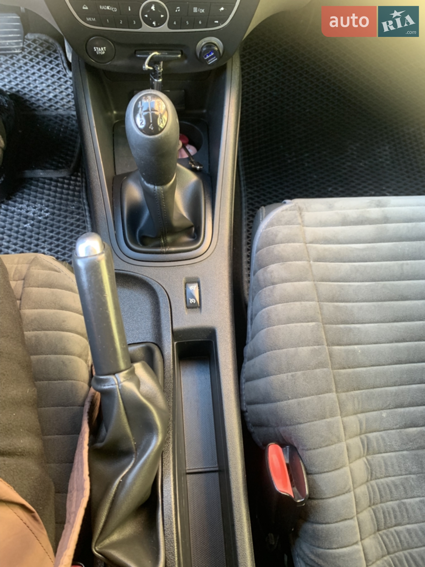 2011 Renault Megane - мініатюра 11