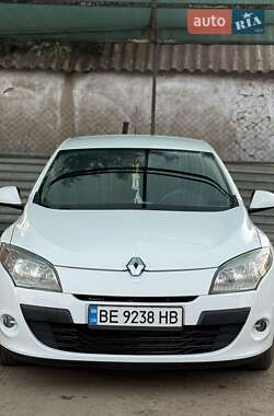 Хэтчбек Renault Megane 2012 в Веселинове