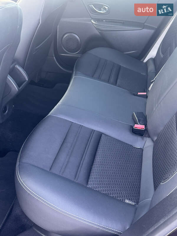 Универсал Renault Megane 2013 в Луцке фото 37 Универсал Renault Megane 2013 в Луцке