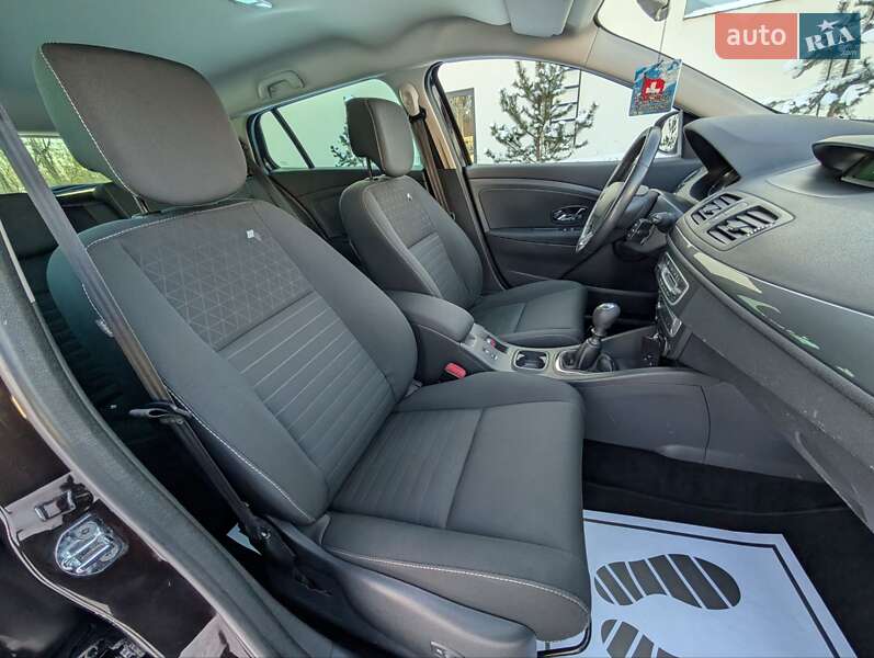 Универсал Renault Megane 2015 в Луцке