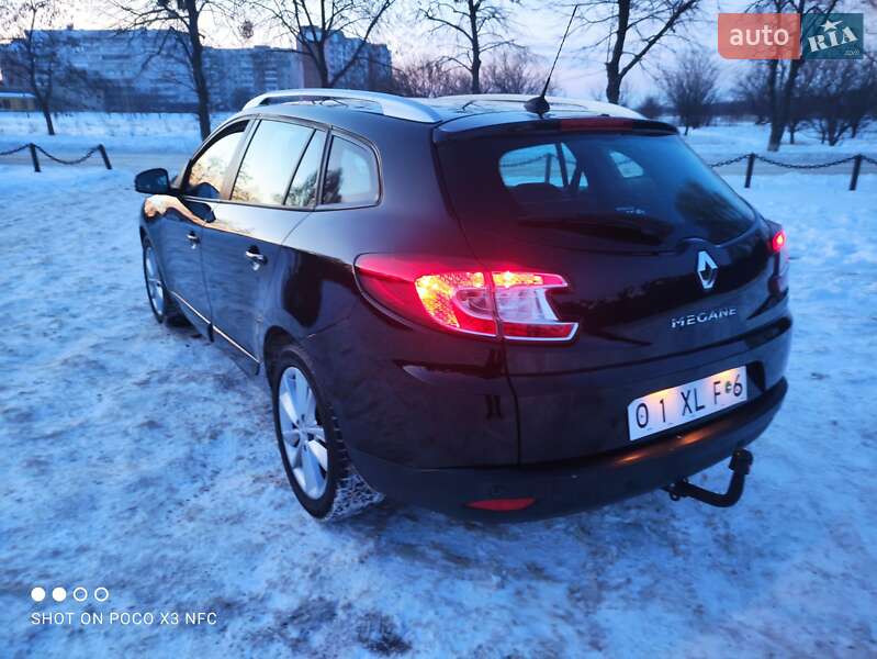 Универсал Renault Megane 2012 в Змиеве фото 14 Универсал Renault Megane 2012 в Змиеве