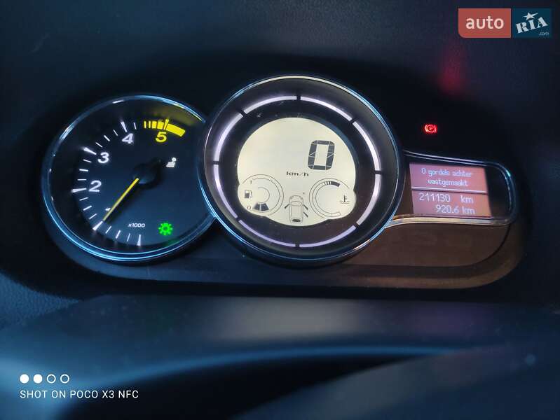 Универсал Renault Megane 2012 в Змиеве фото 37 Универсал Renault Megane 2012 в Змиеве