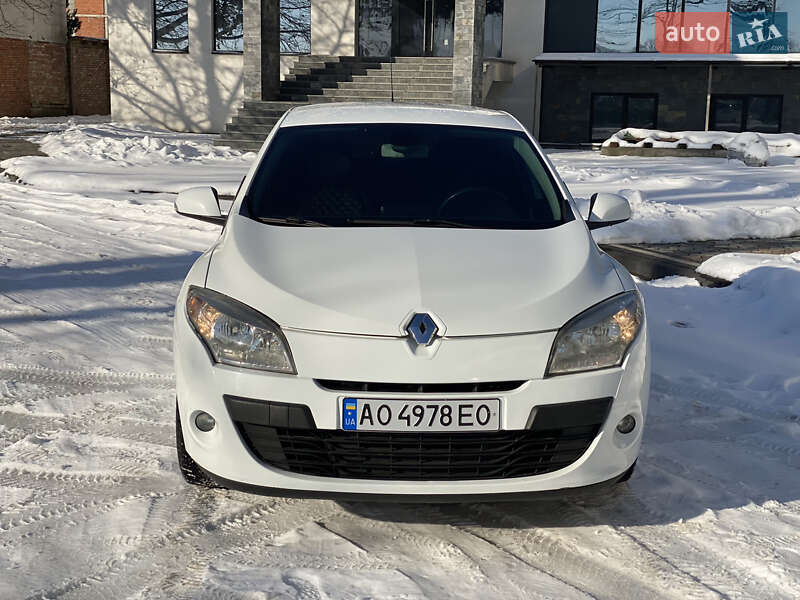 Хэтчбек Renault Megane 2009 в Мукачево