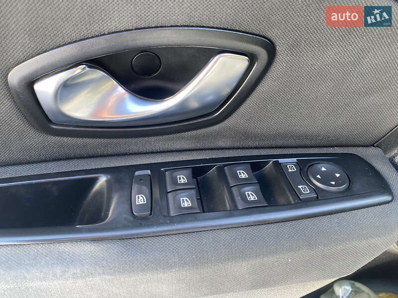 Хэтчбек Renault Megane 2009 в Мукачево