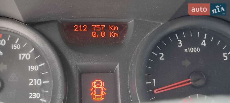 Седан Renault Megane 2005 в Запорожье фото 15 Седан Renault Megane 2005 в Запорожье