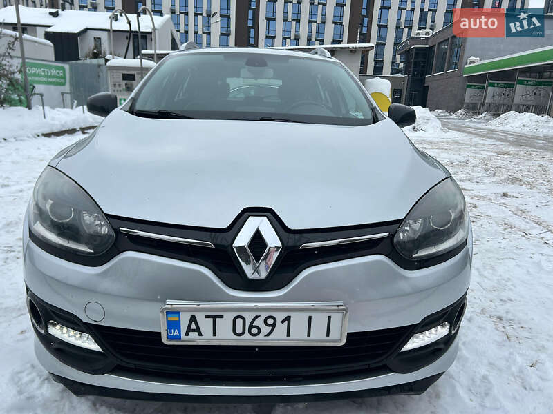 Универсал Renault Megane 2015 в Ивано-Франковске фото 3 Универсал Renault Megane 2015 в Ивано-Франковске