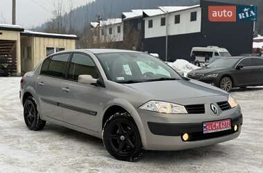 Седан Renault Megane 2006 в Межгорье
