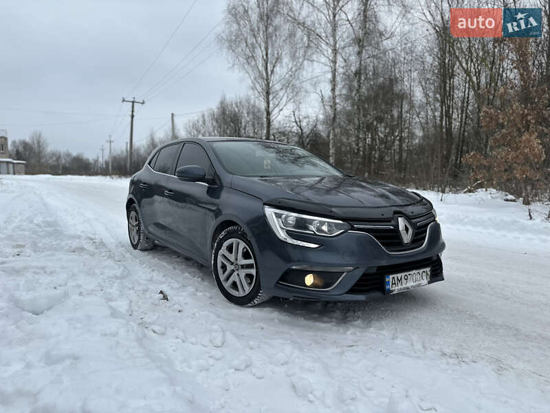 Хэтчбек Renault Megane 2016 в Житомире фото 3 Хэтчбек Renault Megane 2016 в Житомире