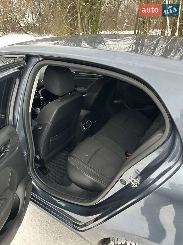 Хэтчбек Renault Megane 2016 в Житомире фото 13 Хэтчбек Renault Megane 2016 в Житомире