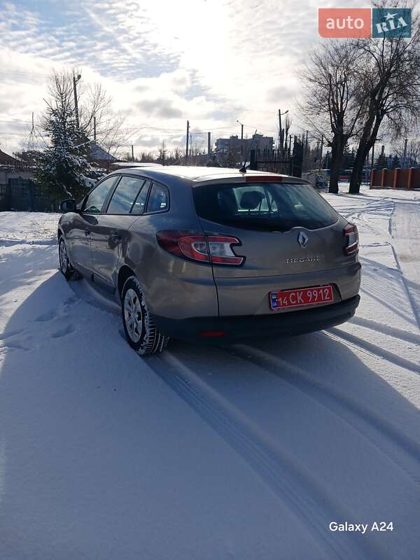 Универсал Renault Megane 2009 в Кривом Роге фото 14 Универсал Renault Megane 2009 в Кривом Роге