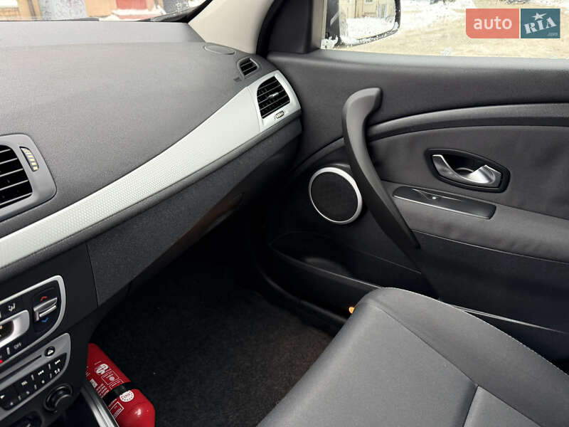 Универсал Renault Megane 2011 в Ровно