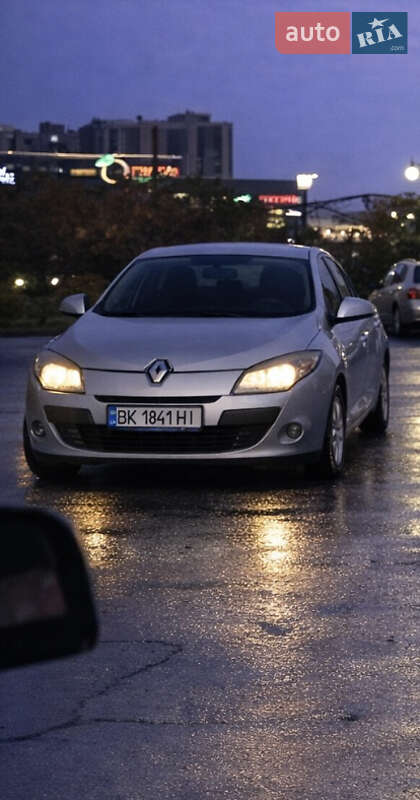 Renault Megane 2010 Renault Megane 2010